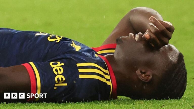 Arsenal fear Saka could be out for two months