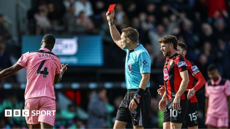 ‘Maybe we became arrogant’ – Sunderland struggles continue